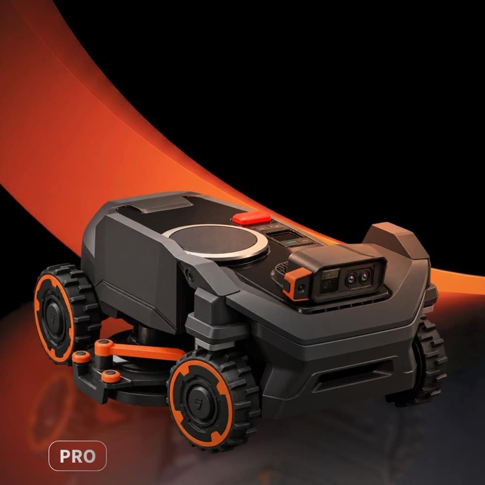 Segway Navimow H5 Pro Mähroboter mit ausgefahrenem Zero-Cut Kantenschneider und Allradantrieb